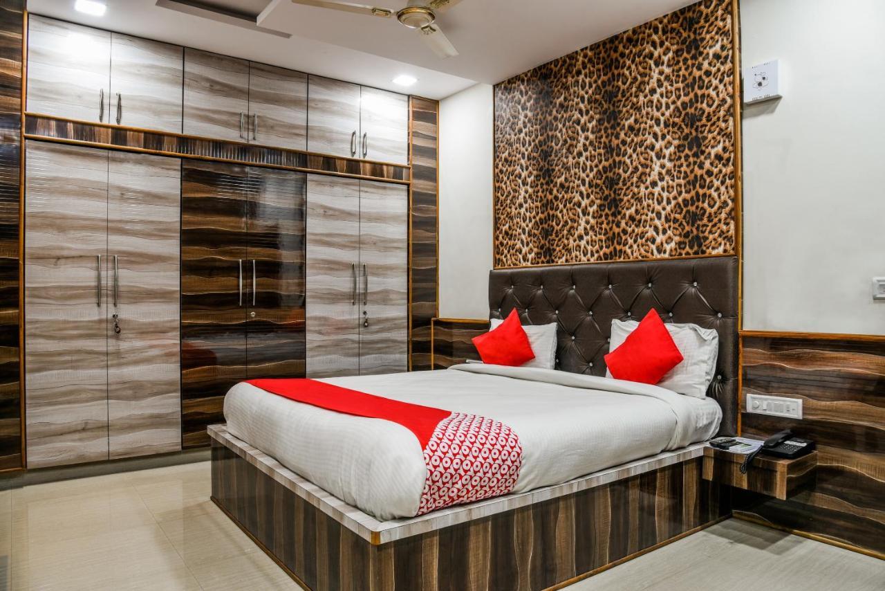 OYO 11868 RK Residency Udaipur Exterior foto