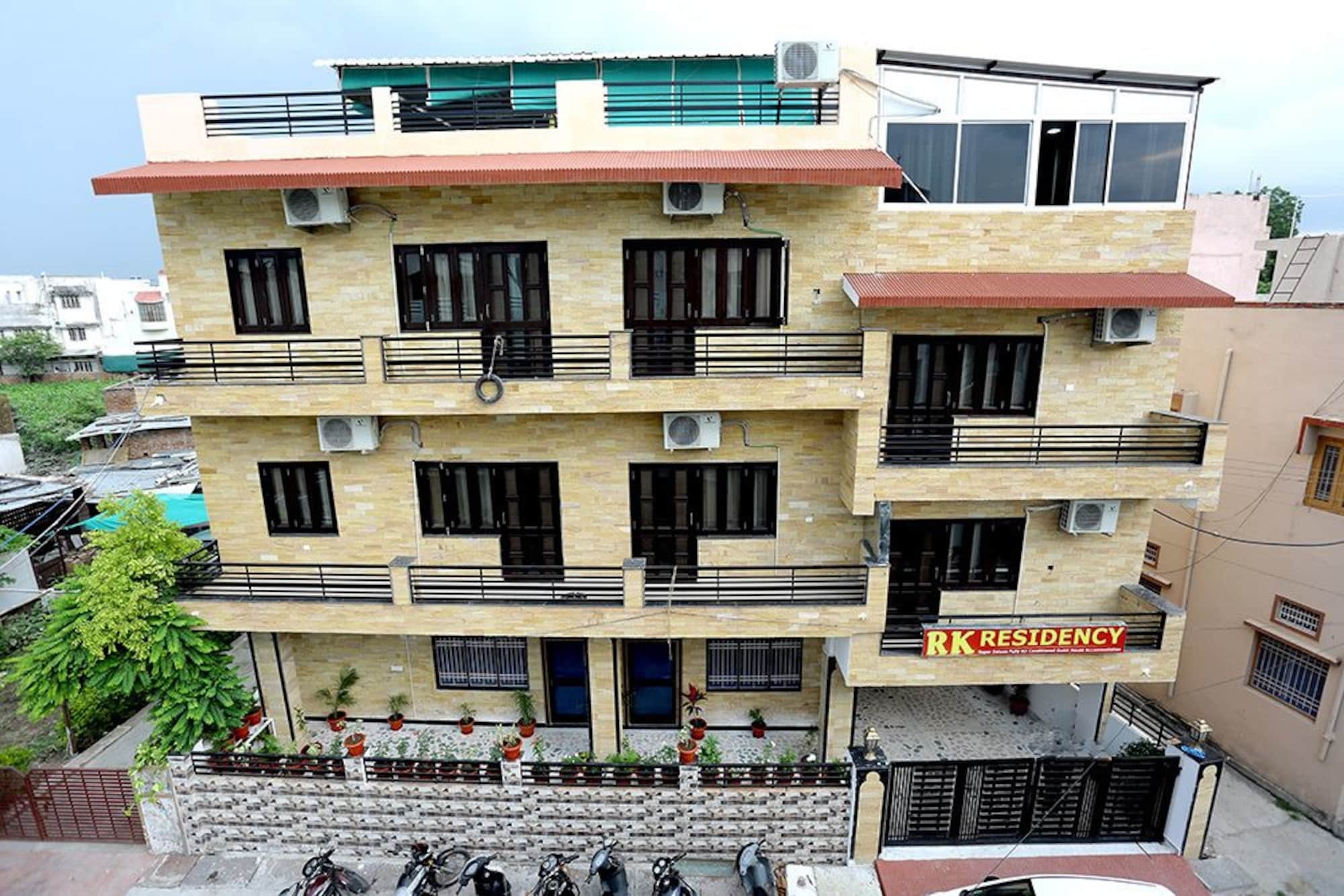 OYO 11868 RK Residency Udaipur Exterior foto